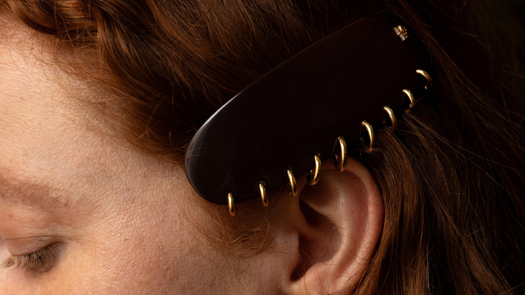 Dans l’intimité du cheveu avec Stéphane Bodin, coiffeur studio