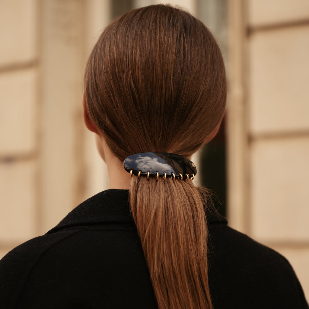 Barrette à cheveux confectionnée en France auprès d'artisans luxe finitions Piercing couleur Noire