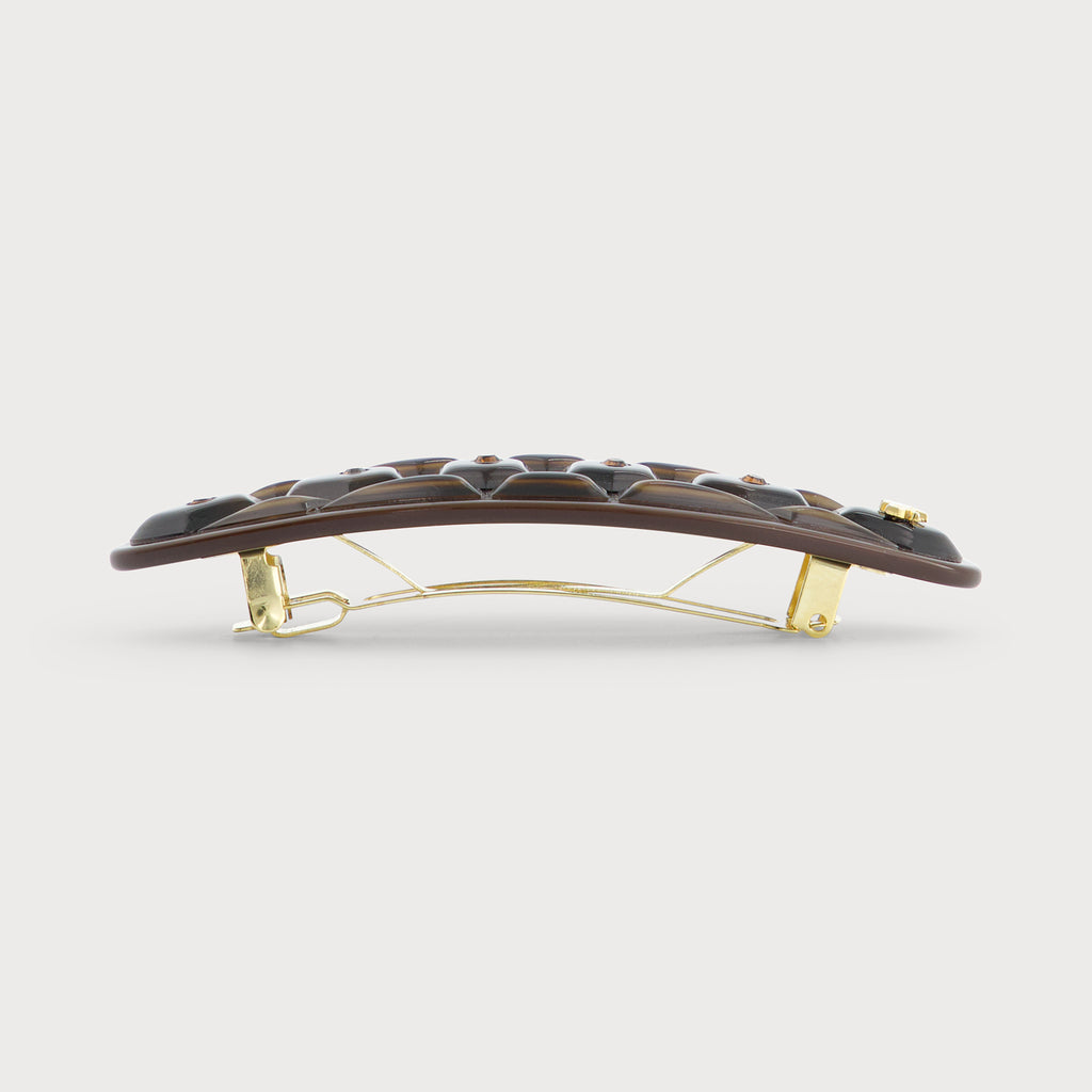 Barrette à cheveux finition Carapace de Couleur Marron confectionné en France auprès d'artisans luxe vue de coté