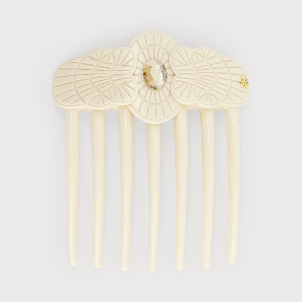 Peigne à cheveux motif lace confectionné par des artisans français luxe couleur ivoire
